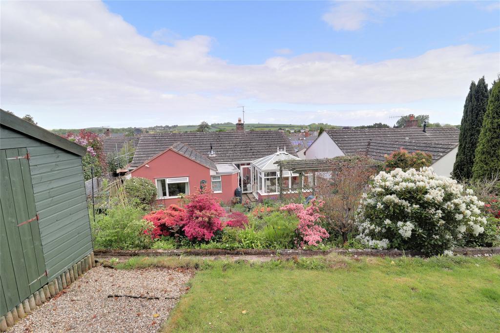 Bridge Close, Williton, Taunton, TA4 3 bed bungalow £350,000