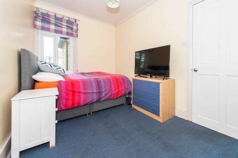11 Benhill Road, Sutton, SM1 3RP
