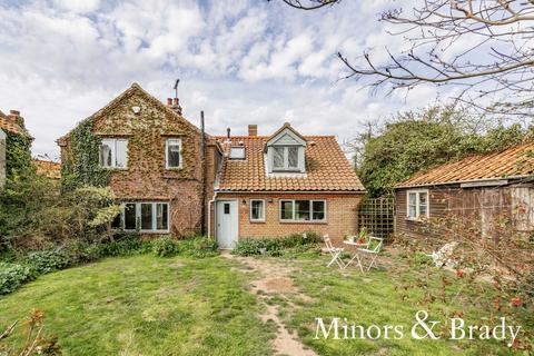 5 bedroom link detached house for sale - Church Road, Sea Palling