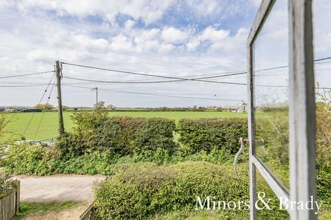 5 bedroom link detached house for sale - Church Road, Sea Palling