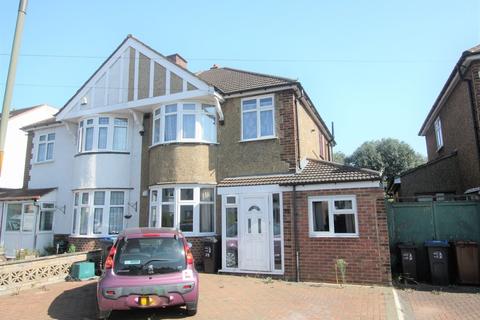 25 Denham Crescent, Mitcham, CR4 4LZ