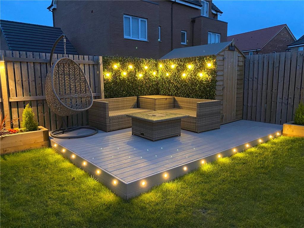 Garden Night