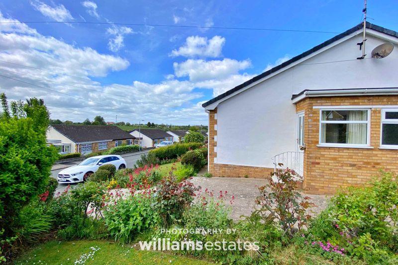 St. Chads Way, Prestatyn 2 bed semidetached bungalow £165,000