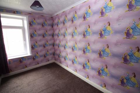 84 Albert View, Halifax, HX2 0DD