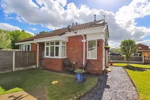 18 Caister Drive, Willenhall, WV13 3HY
