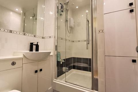 18 Caister Drive, Willenhall, WV13 3HY