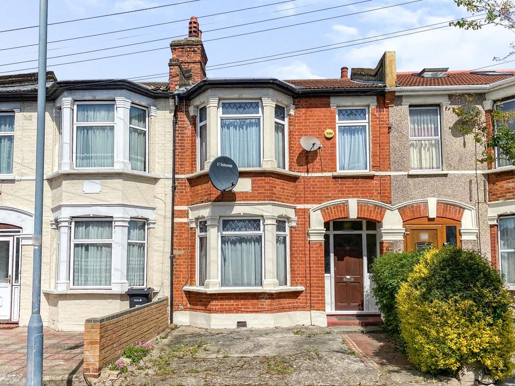 Windsor Road, ILFORD, IG1 3 bed terraced house £450,000