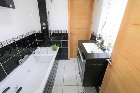 8 Brantley Road, Birmingham, B6 7DR