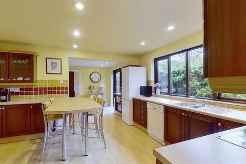 3 Redvers Gate, Bolbeck Park, Milton Keynes, MK15 8QJ