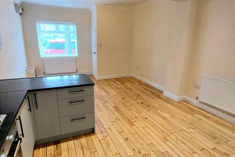 2 bedroom flat for sale - Bridgend Road, Maesteg
