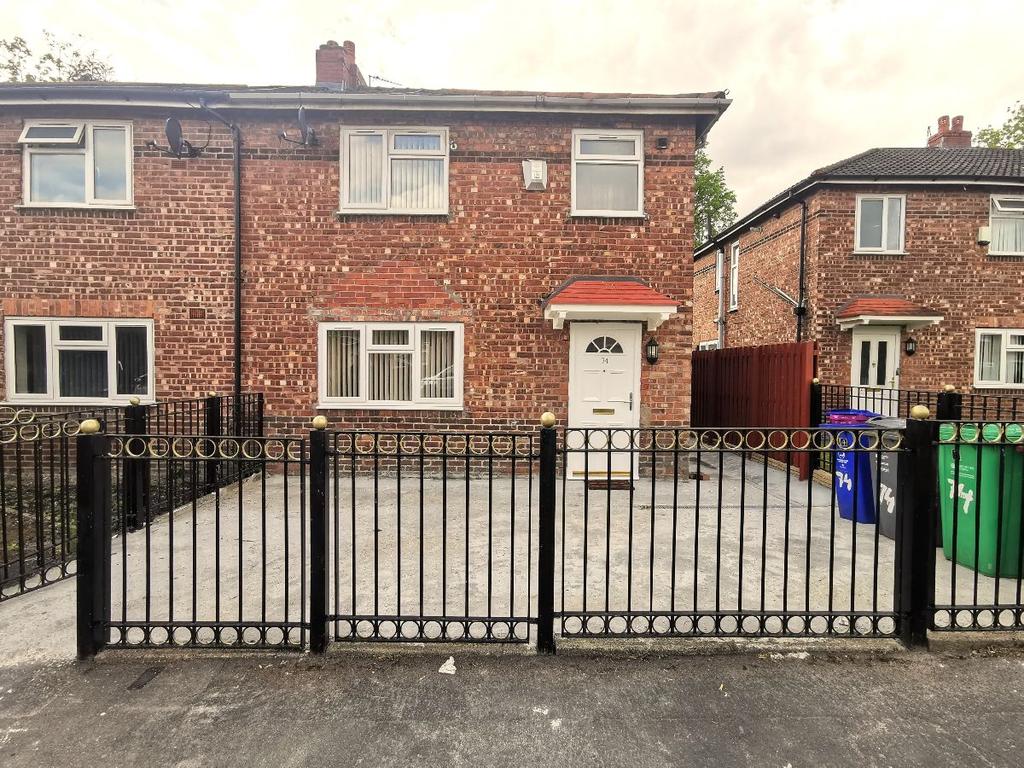 Brynton Road, Longsight, Manchester, M13 3 bed semidetached house for