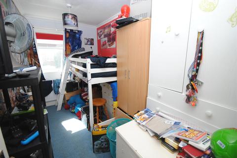53 Acaster Drive, Garforth, Leeds, LS25 2BH