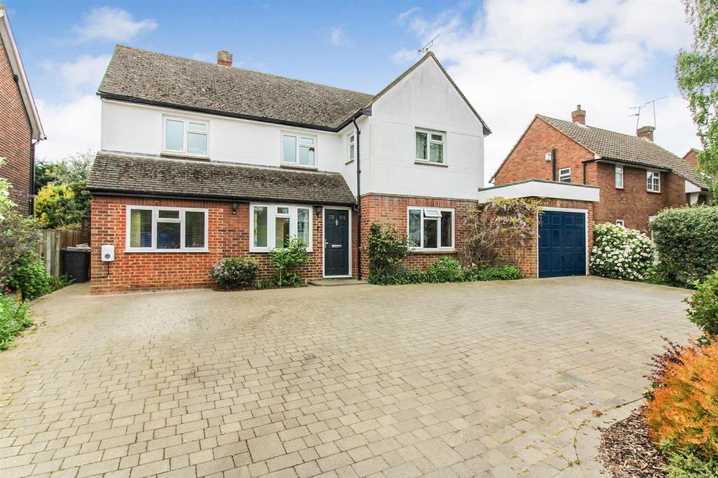 Lodge Avenue, Chelmsford 4 bed detached house £900,000