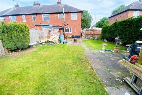 12 Abbots Road, Selby, YO8 8AU