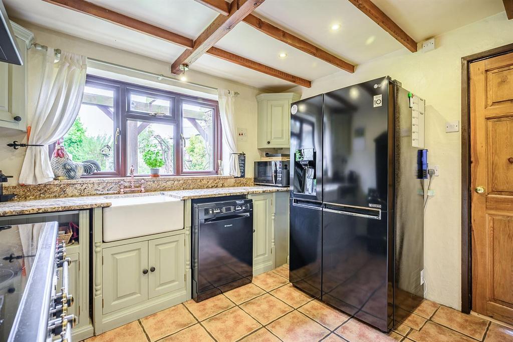 8502848-interior08.jpg