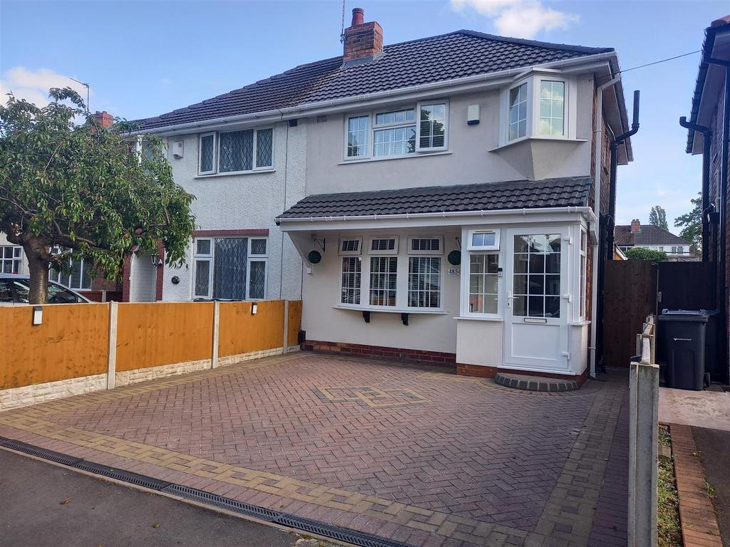 Cranes Park Road, Sheldon, Birmingham 2 bed semidetached house £230,000