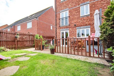 3 bedroom semi-detached house for sale - Oval View, Scholars Rise, Middlesbrough, TS4 3SW