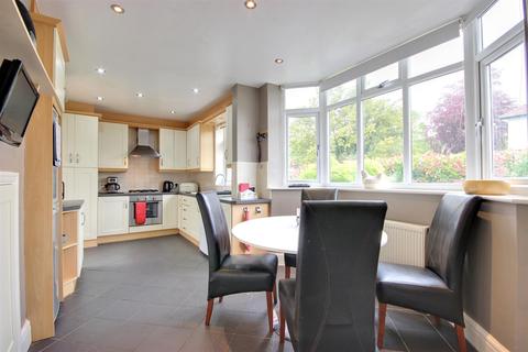 4 bedroom semi-detached house for sale - Priory Road, Cottingham