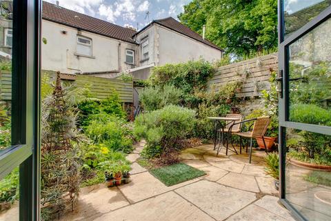 9 Romilly Crescent, Cardiff, CF11 9NP
