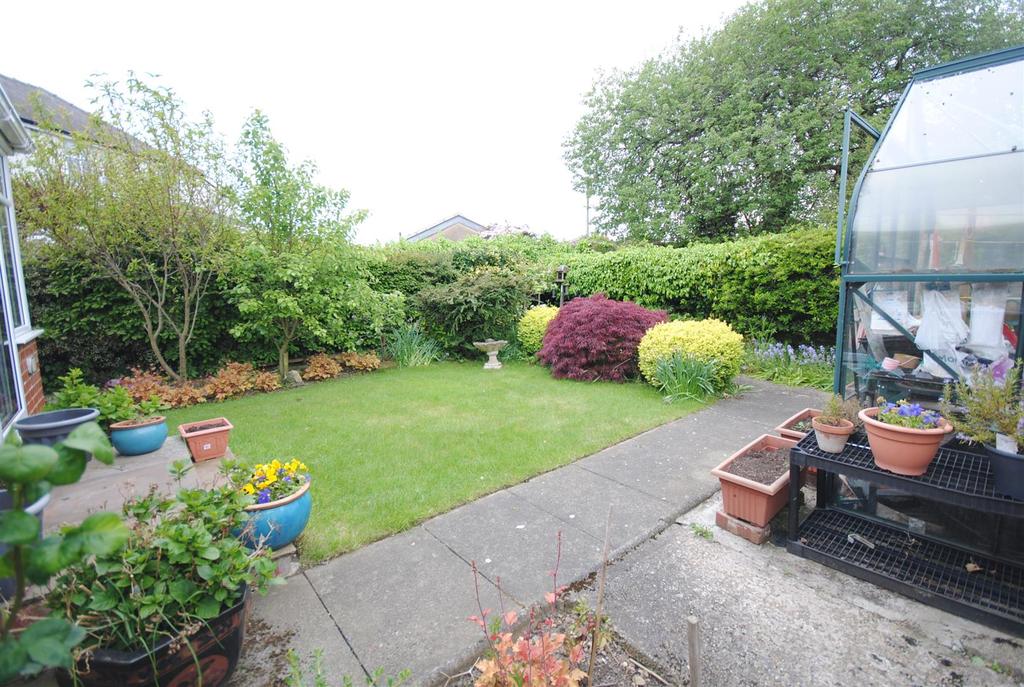 7barrowbyroadgarden3.JPG