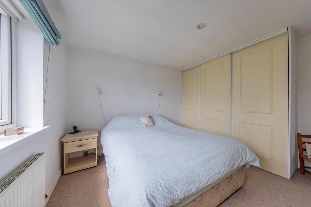 26 Edgewell Lane-013.JPG