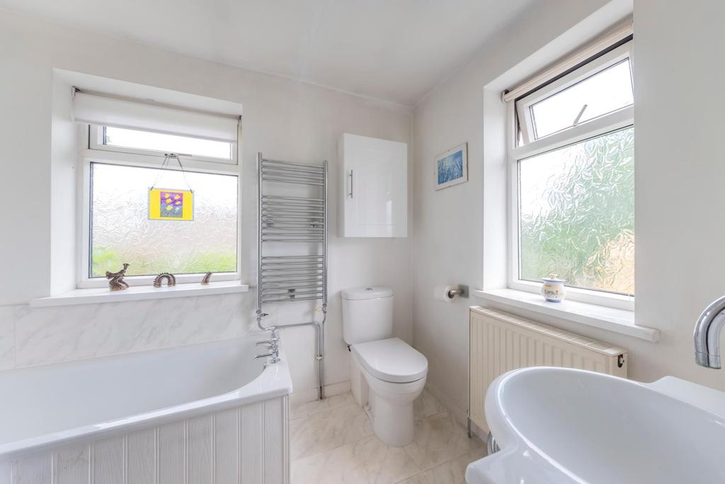 26 Edgewell Lane-016.JPG