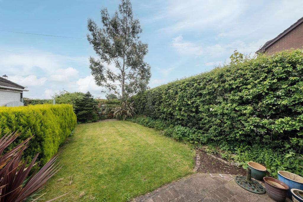 26 Edgewell Lane-028.JPG