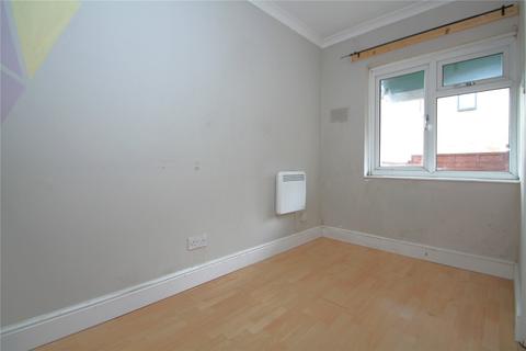 8 Dilhorne Close, London, SE12 0BL