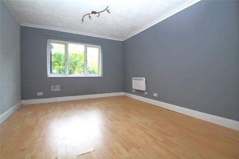 8 Dilhorne Close, London, SE12 0BL