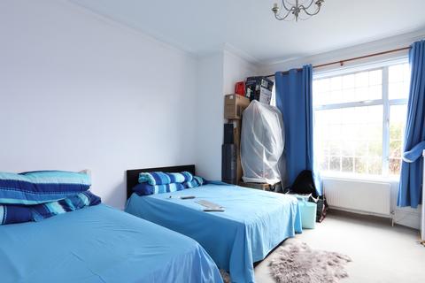 5 bedroom end of terrace house for sale - Tottenhall Road, Palmers Green, London, N13