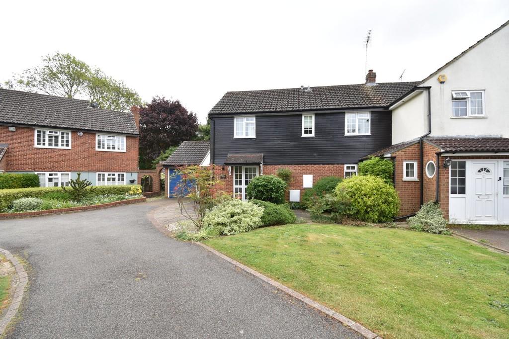 Brick Kiln Road, Stevenage 3 bed semidetached house £525,000
