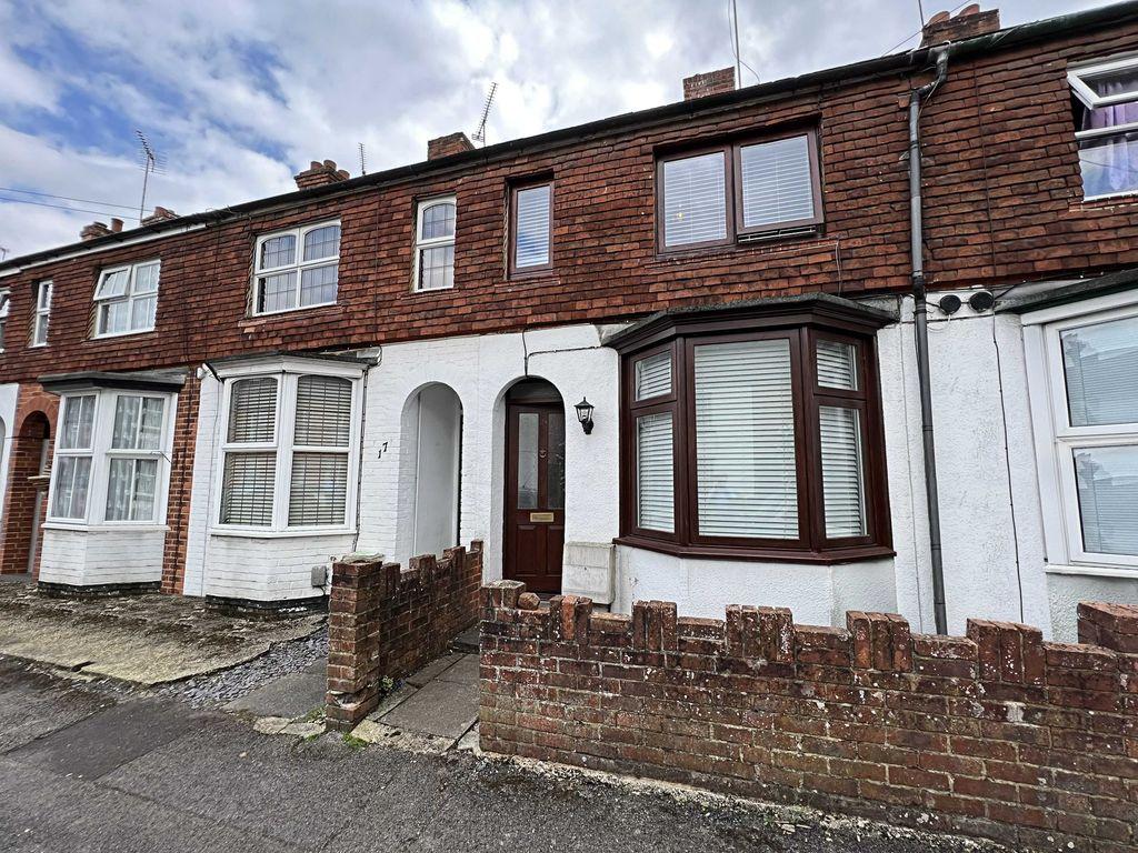 Street, Basingstoke RG21 7RN 3 bed terraced house £330,000