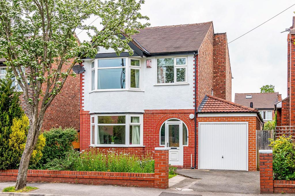 Moorside Road, Urmston, Manchester, M41 3 bed detached house £450,000