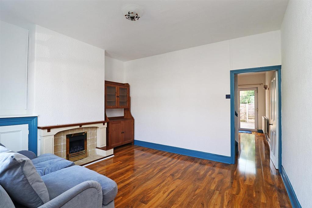 St Andrews Avenue, Timperley 2 bed terraced house for sale £300,000