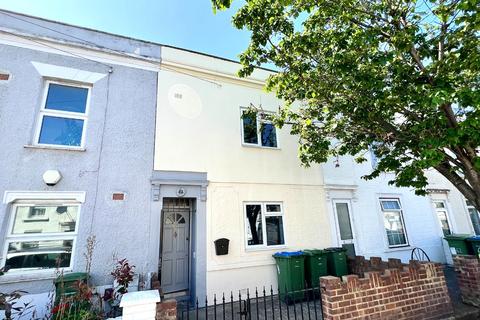 2 bedroom terraced house to rent - Frederick Place, Woolwich, London, SE18 7BH
