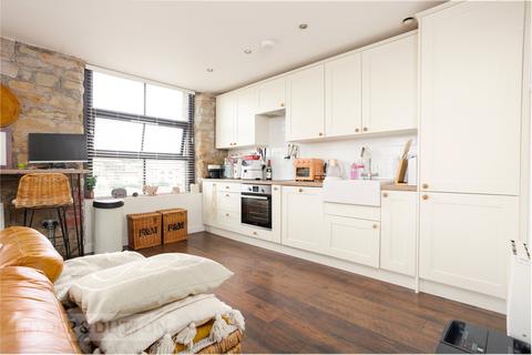 2 bedroom apartment for sale, Victoria Street, Glossop, Derbyshire, SK13