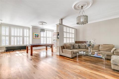 32 Cloncurry Street, London, SW6 6DS
