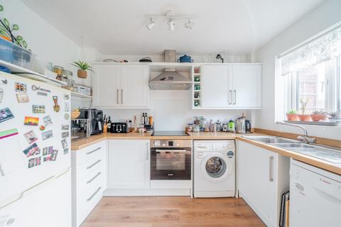 8 Brunel Close, Micheldever Station, Winchester, SO21 3BX