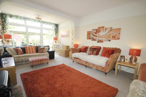 59 Warren Road, Orpington, BR6 6JF