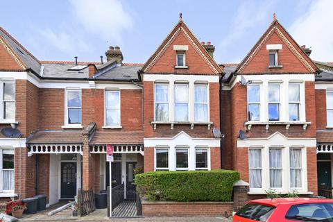 39 Yukon Road, London, SW12 9PY
