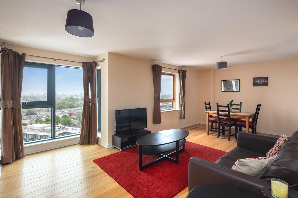 Burford Wharf Apartments, 3 Cam Road... 2 bed flat £425,000