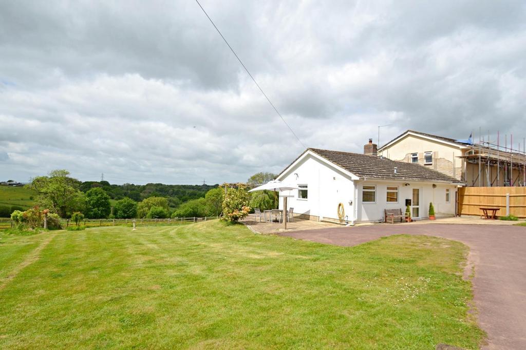 Lytchett Matravers 2 bed property with land £600,000
