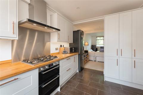 4 bedroom terraced house for sale, Church Road, Faversham, ME13