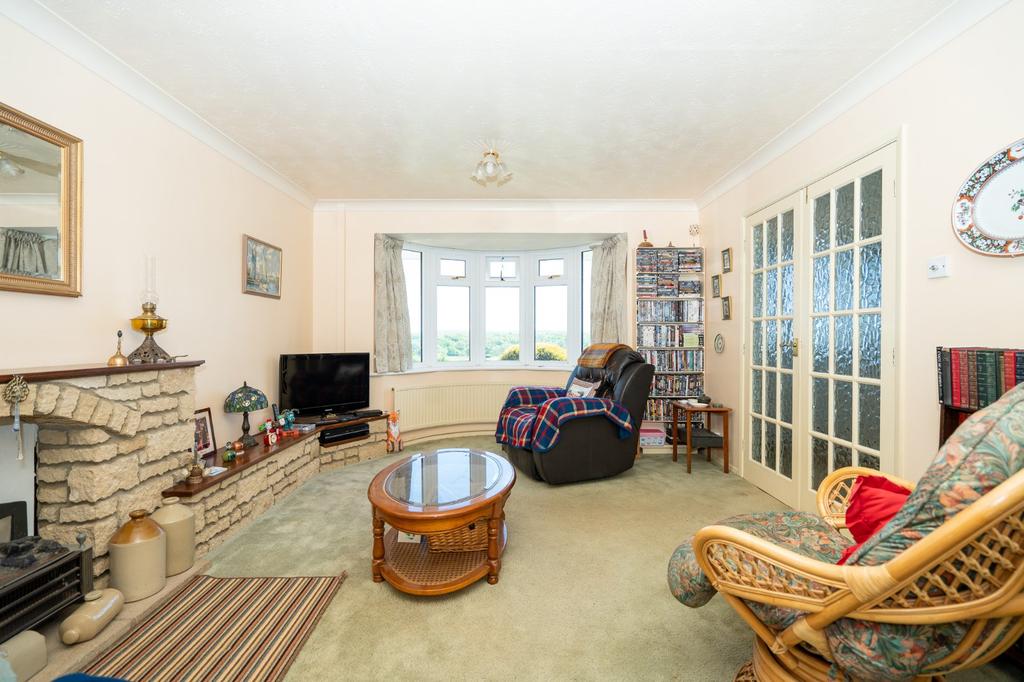 Merlin Park, Portishead, Bristol, BS20 4 bed detached house £500,000