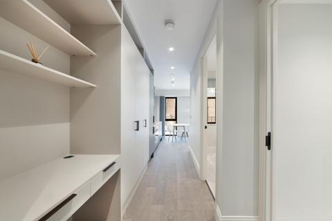 1 bedroom apartment to rent, Dock East Apartments, Canary Wharf, E14