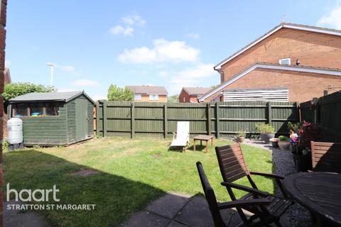 3 bedroom end of terrace house for sale - Sheerwold Close, Swindon