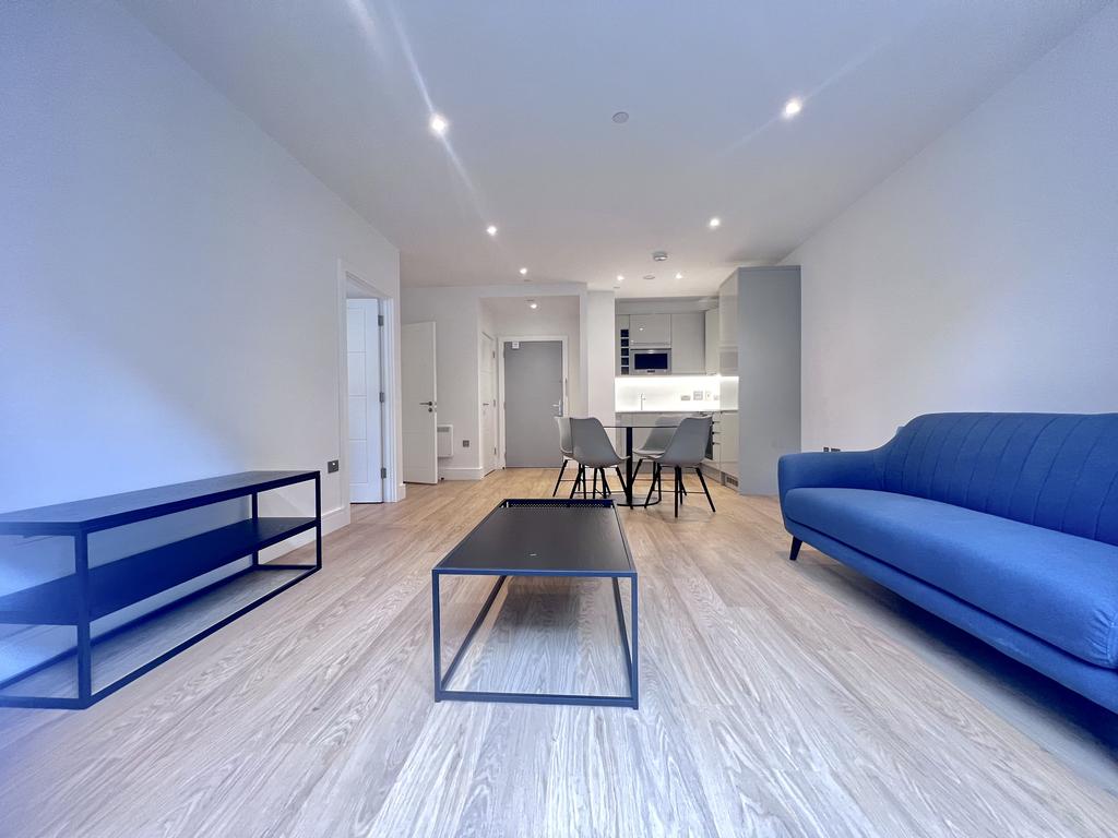 Pershore Street, Birmingham B5 1 bed flat £1,100 pcm (£254 pw)