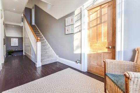 12 Alexandra Road, Gloucester, GL1 3DR
