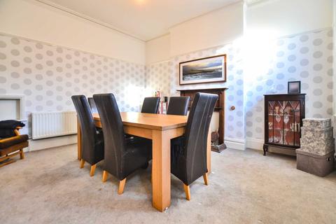 12 Alexandra Road, Gloucester, GL1 3DR