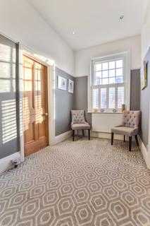 12 Alexandra Road, Gloucester, GL1 3DR
